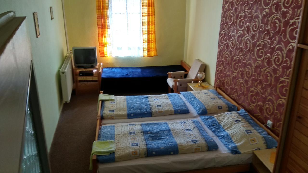 Hotel U Broucka Nové Město nad Metují Bagian luar foto